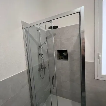 A Due Passi Dal Centro *